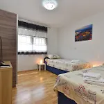 Apartman Dani 2333