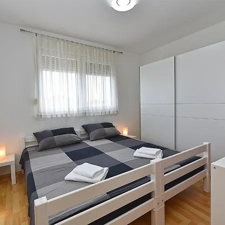 Dani 2333 Apartmán