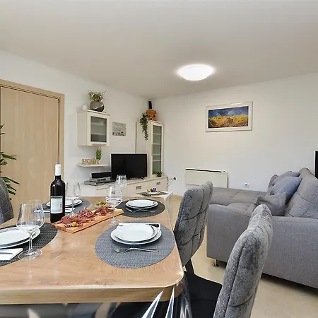 Dani 2333 Apartmán Pula