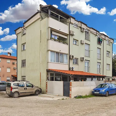 Dani 2333 Appartement *