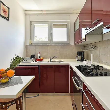 Apartmán Dani 2333 *